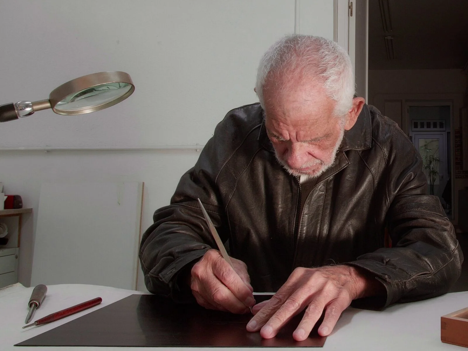 El Brujo: Julio Zachrisson, still