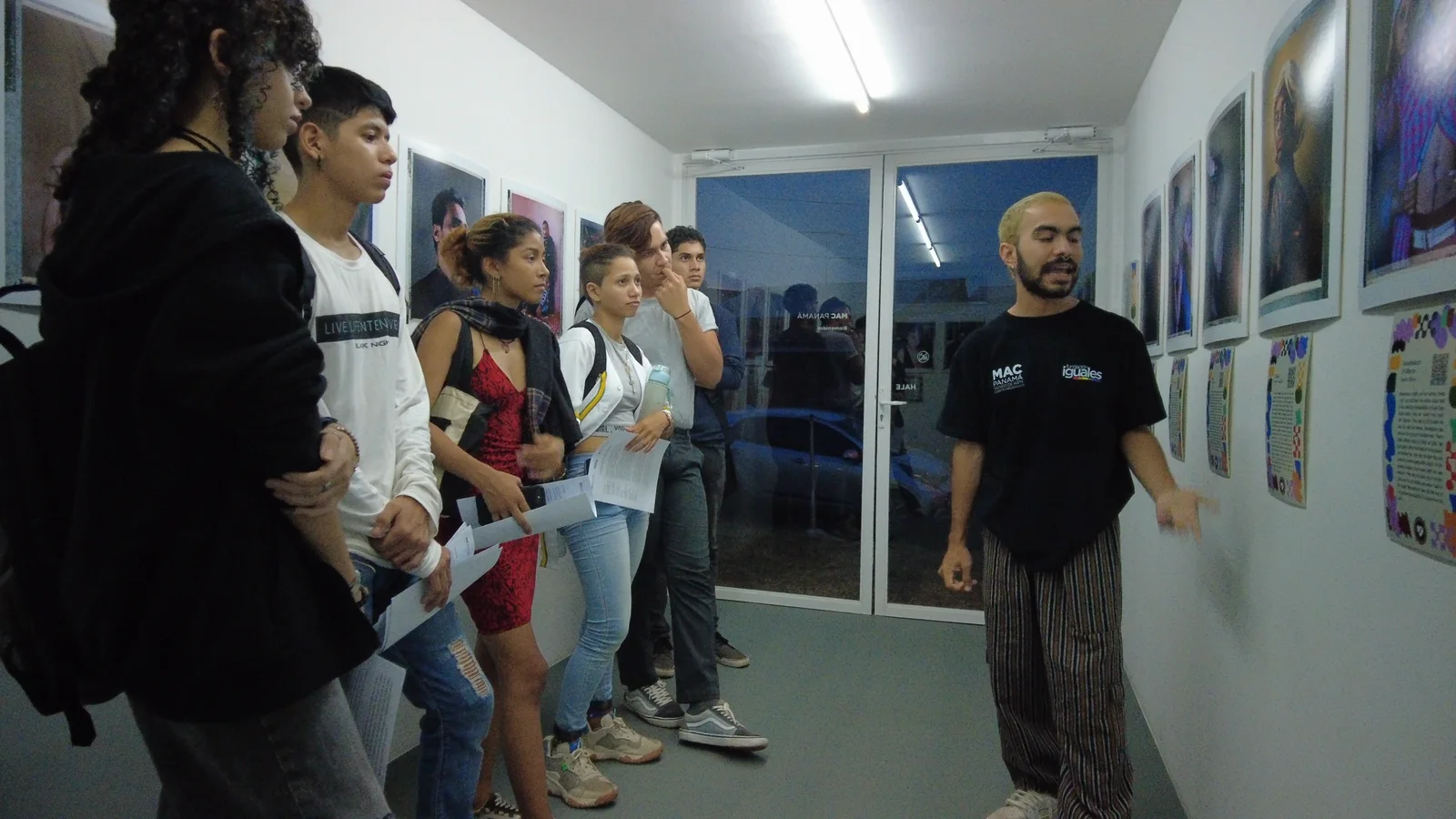 Tour de Derechos Humanos, still