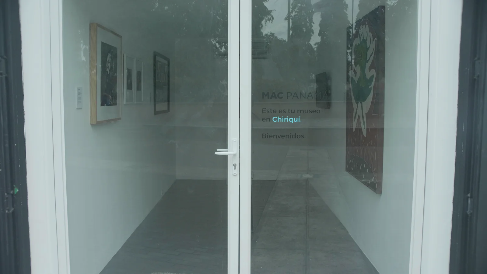 Contenedor MAC, still