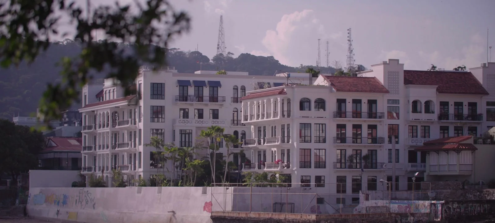Santa Familia · A Tale of Two Barrios, still