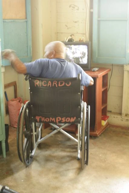 <span class="L en">The wheelchair with Ricardo Thompson's name on it, 2010</span><span class="L es">La silla con el nombre de Ricardo Thompson, 2010</span>