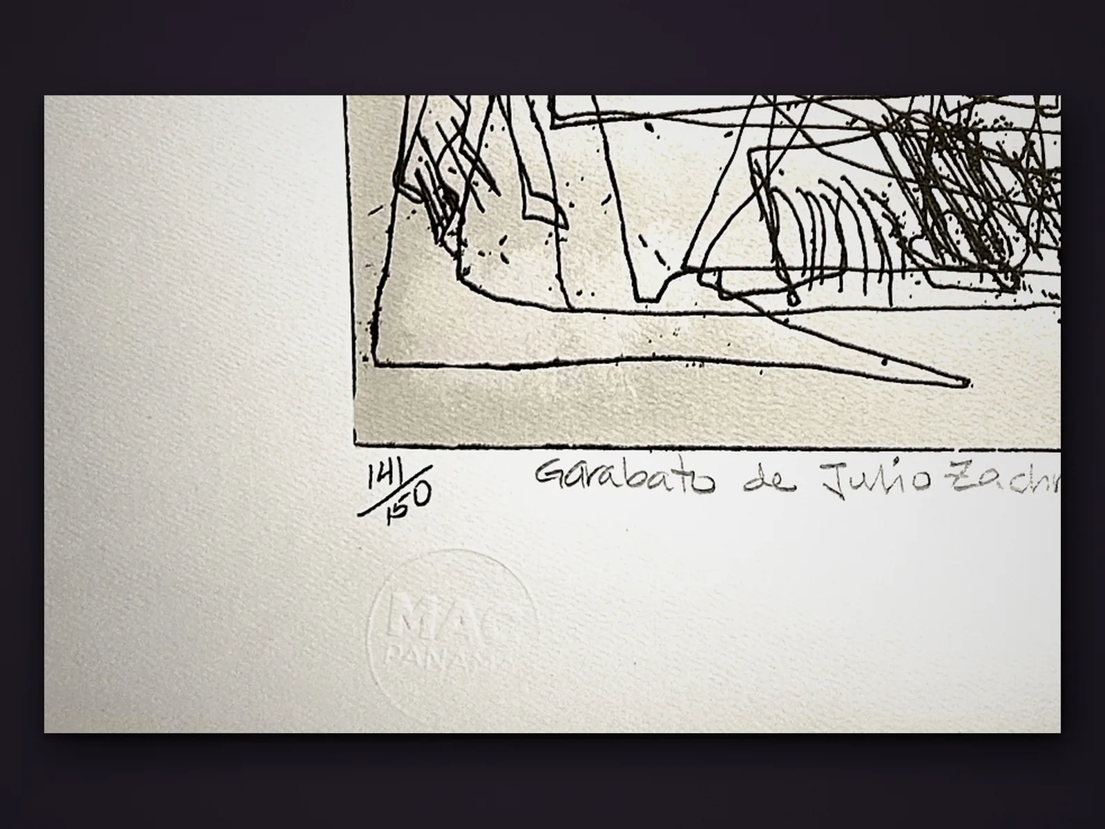 The numbering in pencil, the MAC Panamá blind stamp and the artist’s inscription